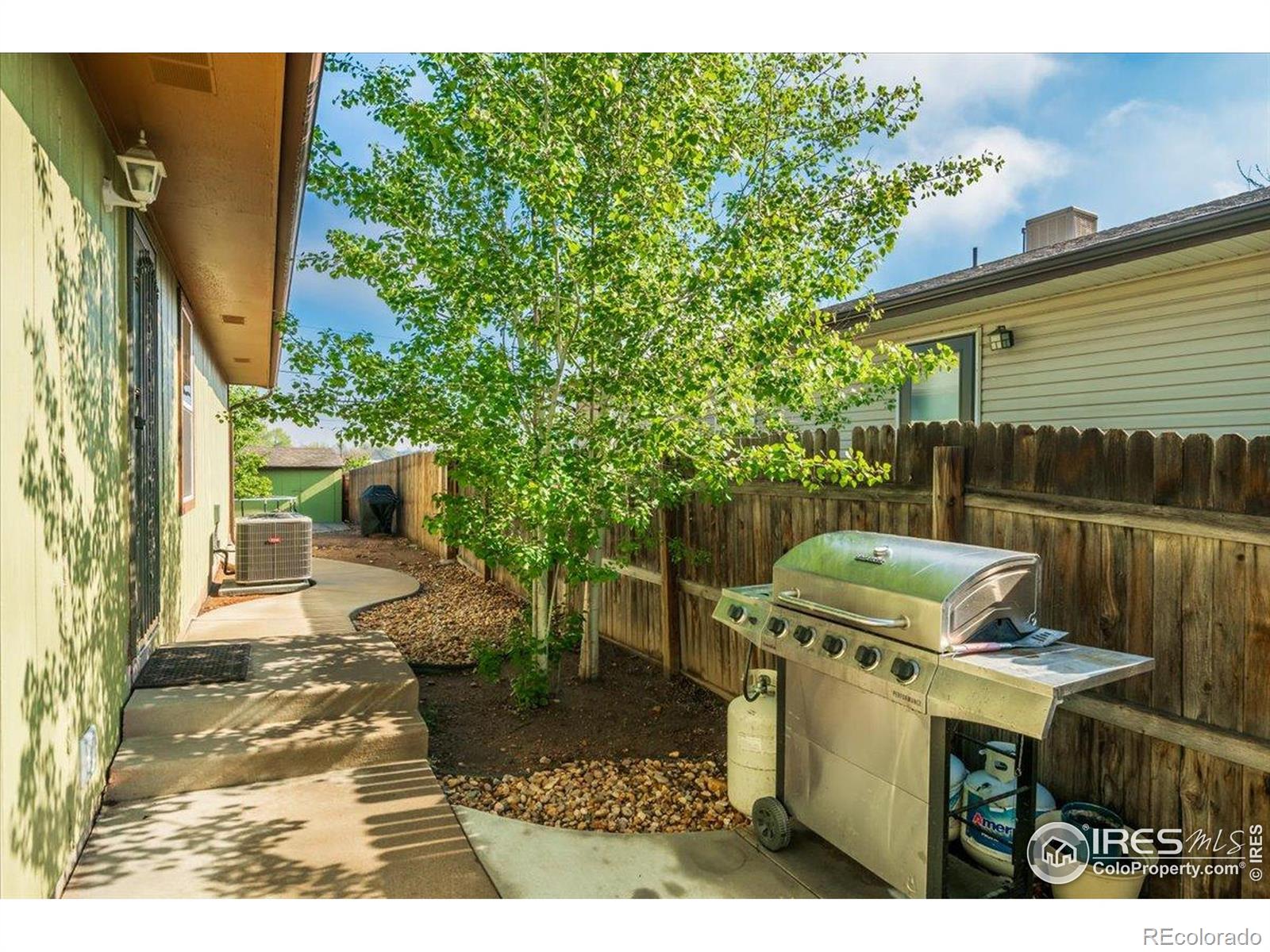 MLS Image #10 for 925  c street,greeley, Colorado