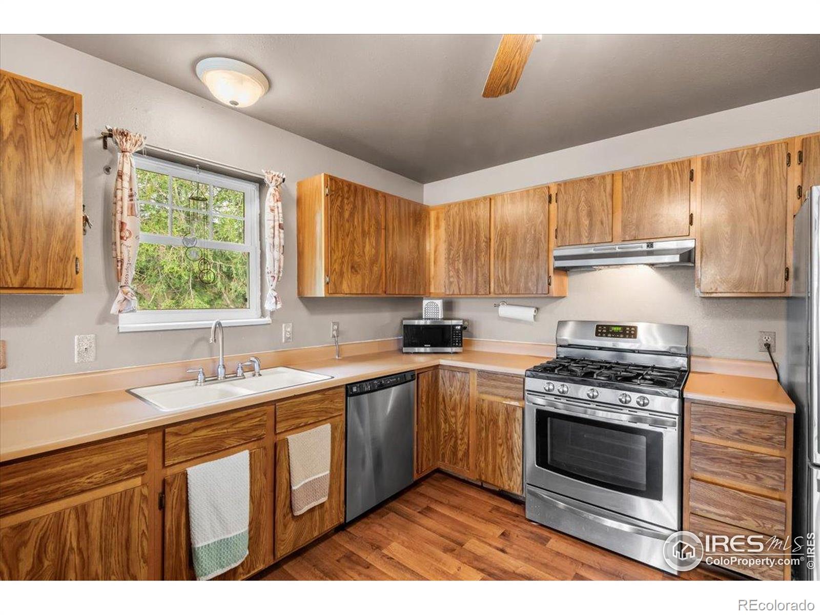 MLS Image #3 for 925  c street,greeley, Colorado