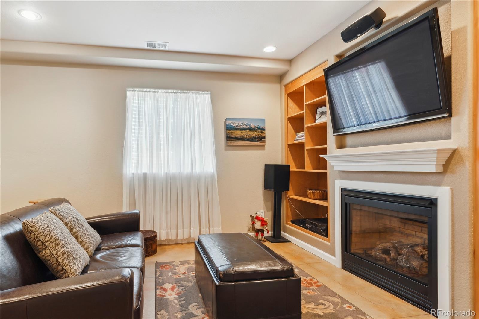 MLS Image #22 for 7701  rollins drive,larkspur, Colorado