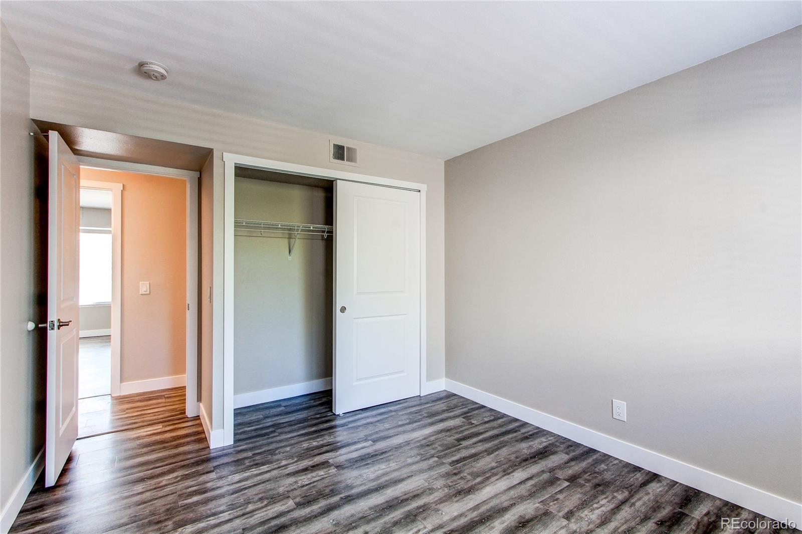 MLS Image #24 for 5250 s huron way,littleton, Colorado