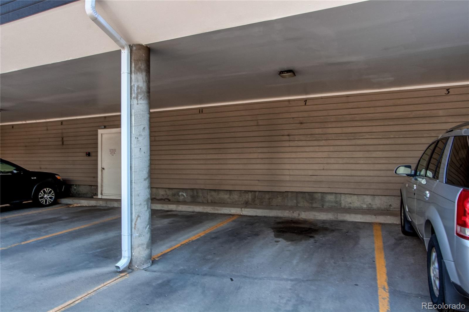 MLS Image #30 for 5250 s huron way,littleton, Colorado