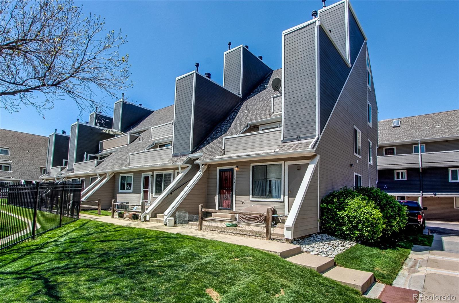 MLS Image #32 for 5250 s huron way,littleton, Colorado