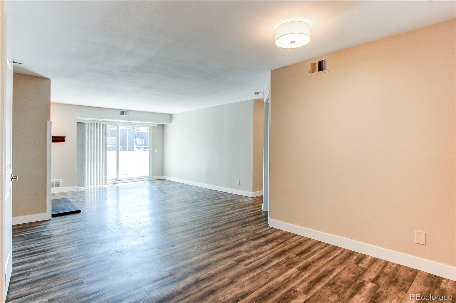 MLS Image #9 for 5250 s huron way,littleton, Colorado