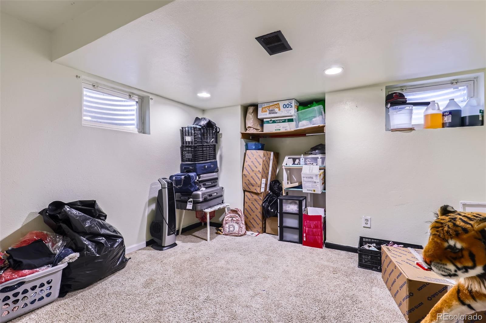 MLS Image #18 for 1958  cathay court,aurora, Colorado