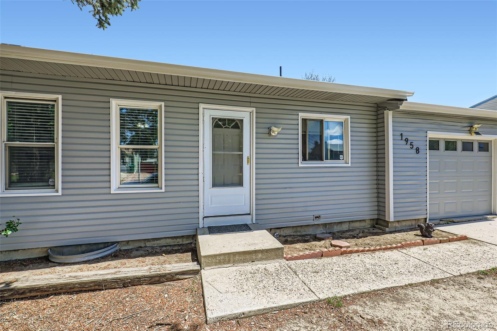 MLS Image #3 for 1958  cathay court,aurora, Colorado