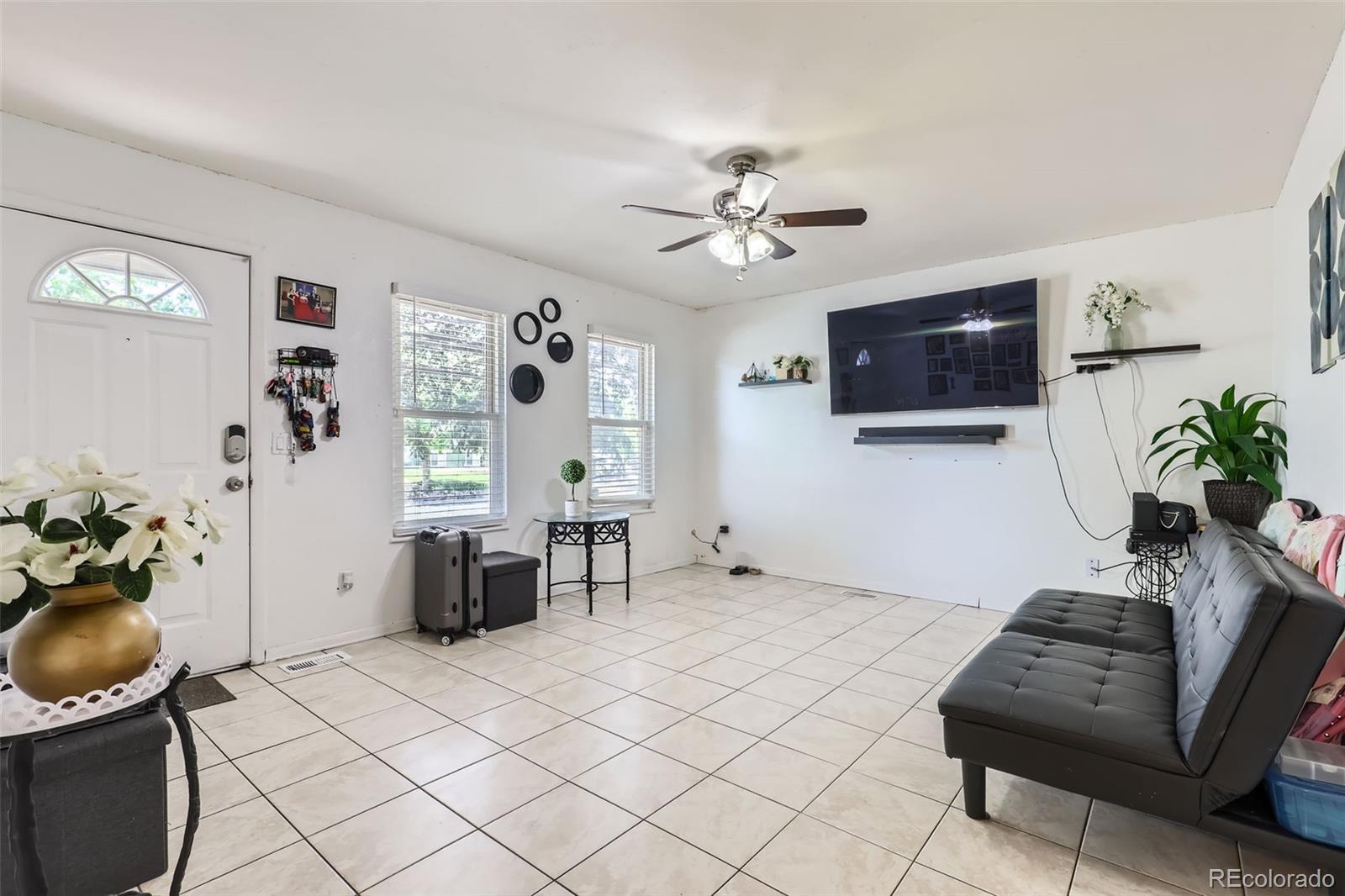 MLS Image #4 for 1958  cathay court,aurora, Colorado