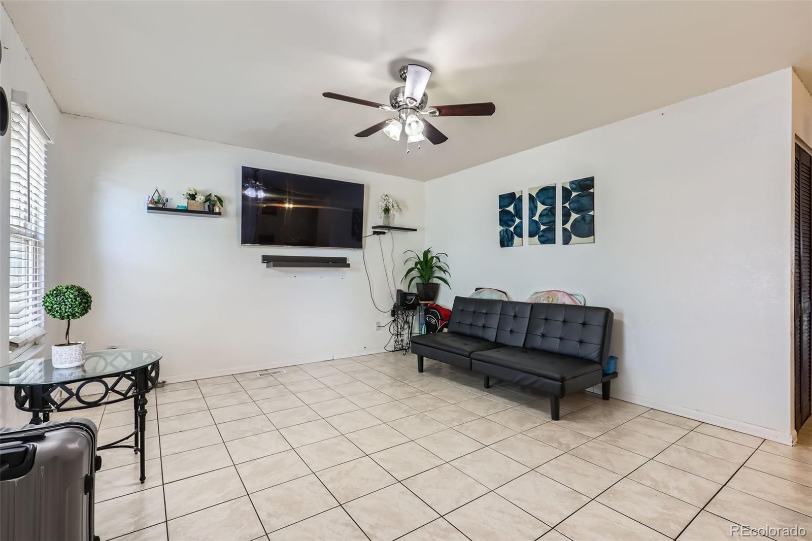 MLS Image #5 for 1958  cathay court,aurora, Colorado