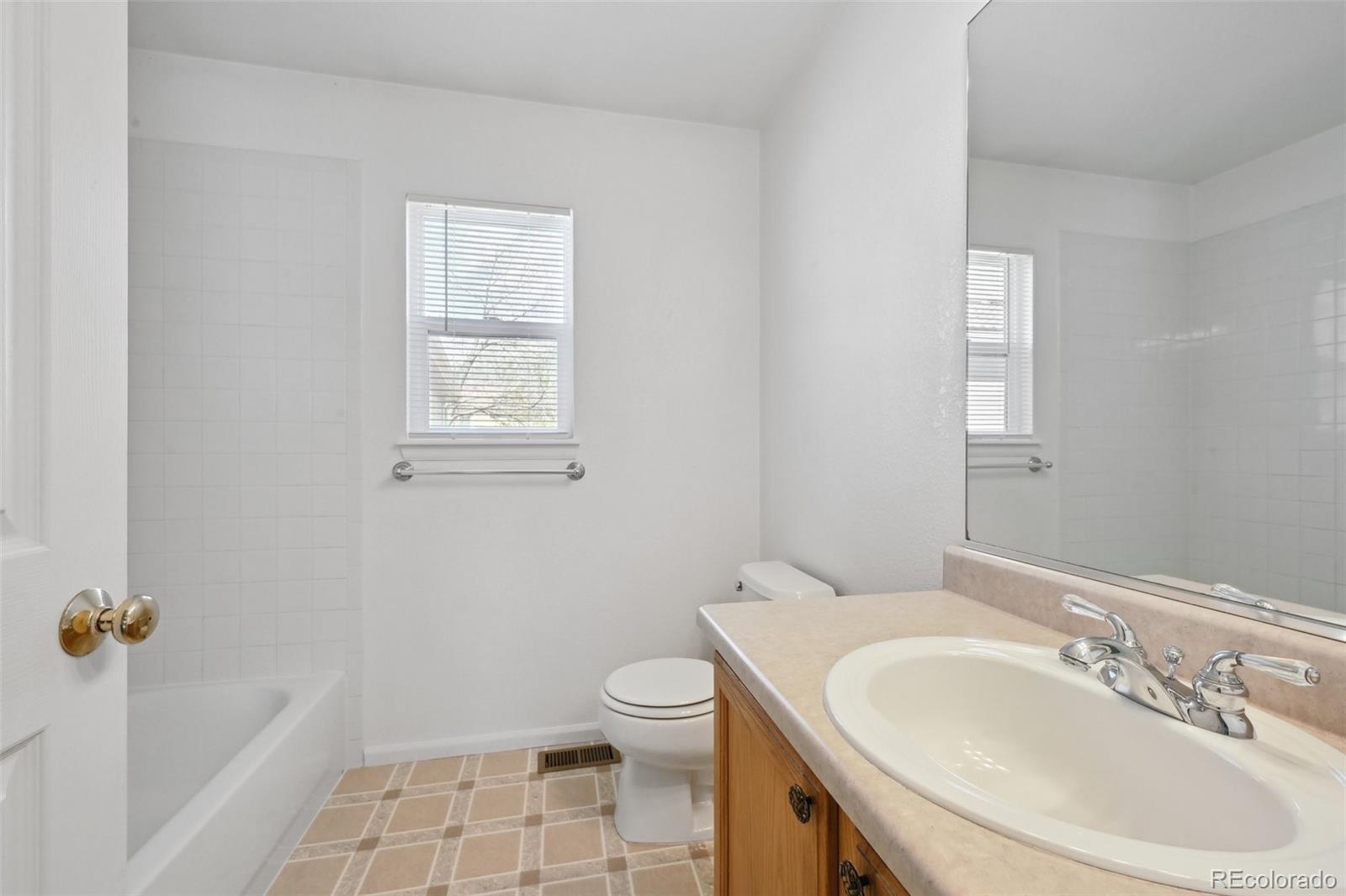 MLS Image #16 for 1272  braewood avenue,highlands ranch, Colorado