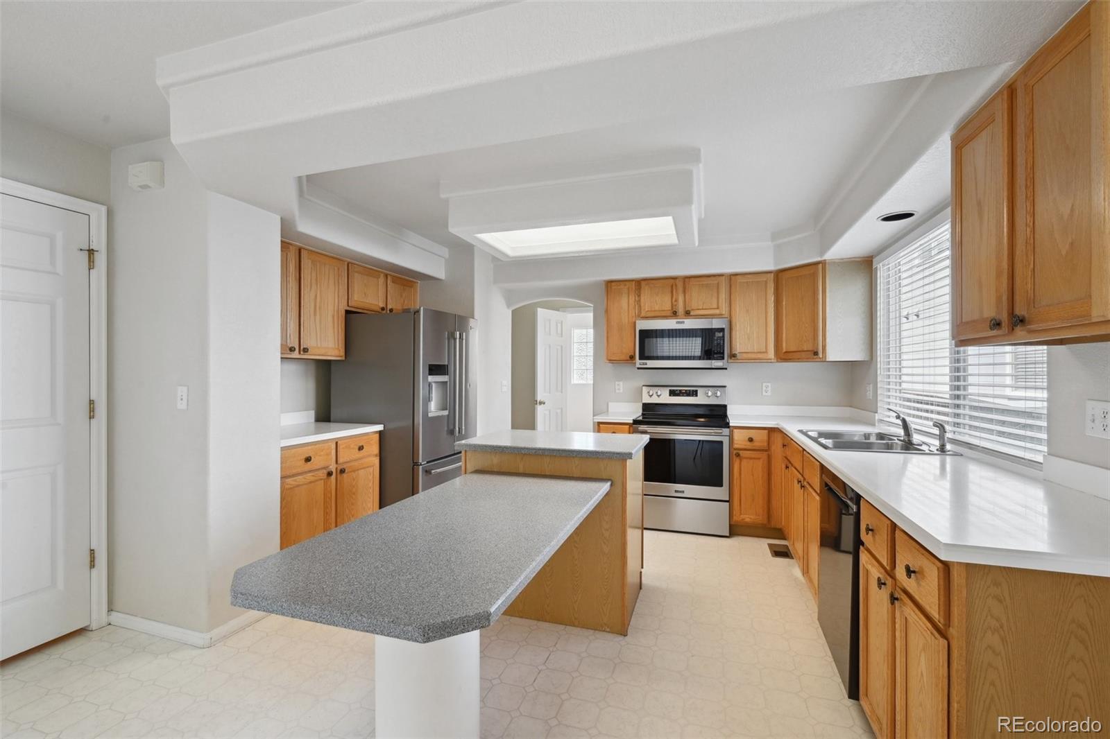 MLS Image #5 for 1272  braewood avenue,highlands ranch, Colorado