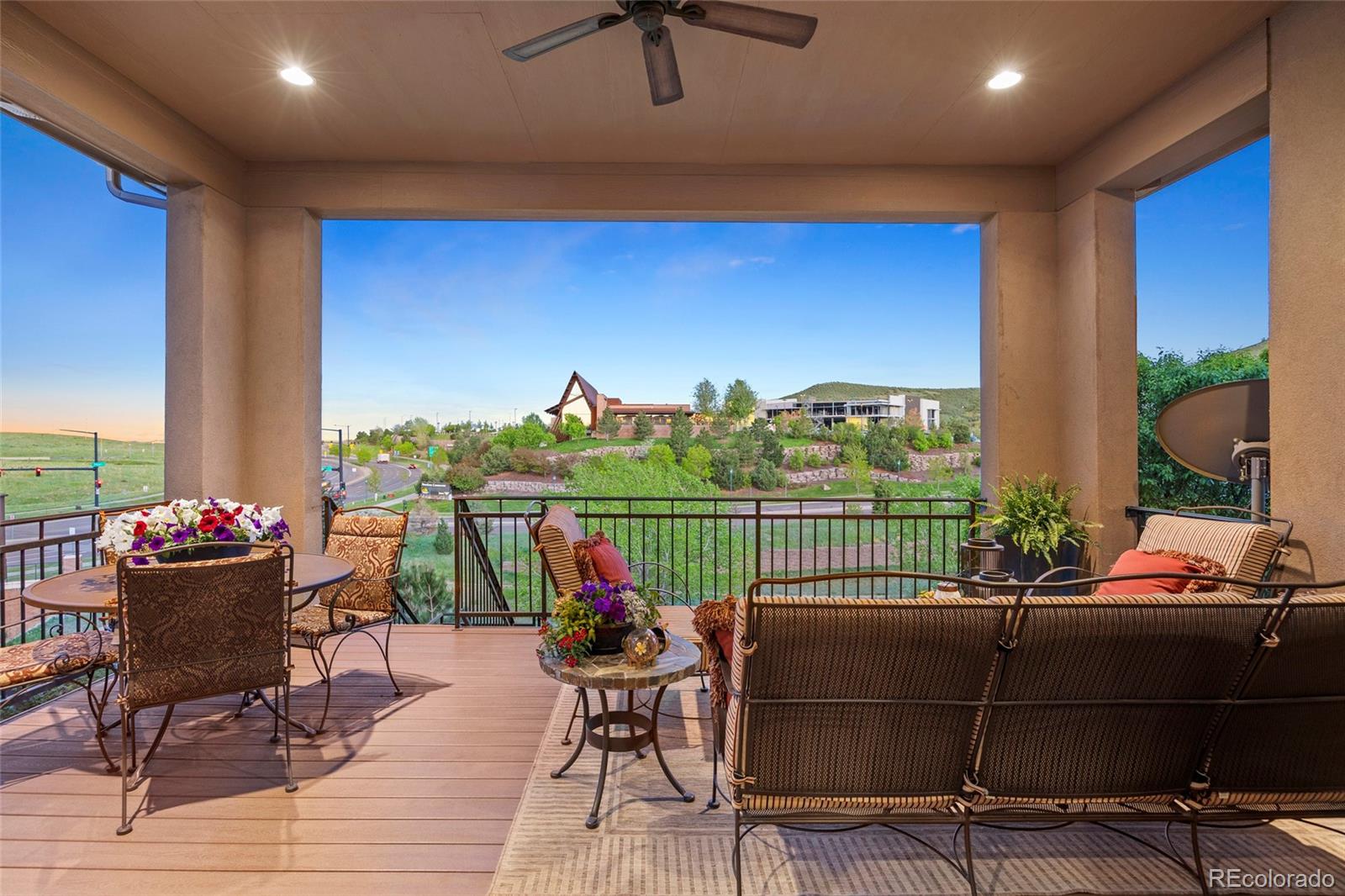 MLS Image #3 for 10601  montecito drive,lone tree, Colorado