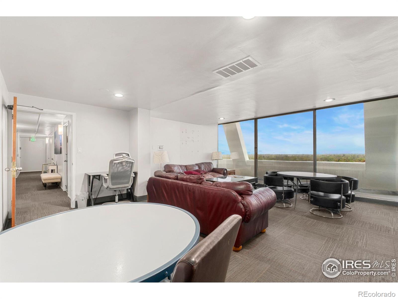 MLS Image #14 for 1155 n ash street,denver, Colorado