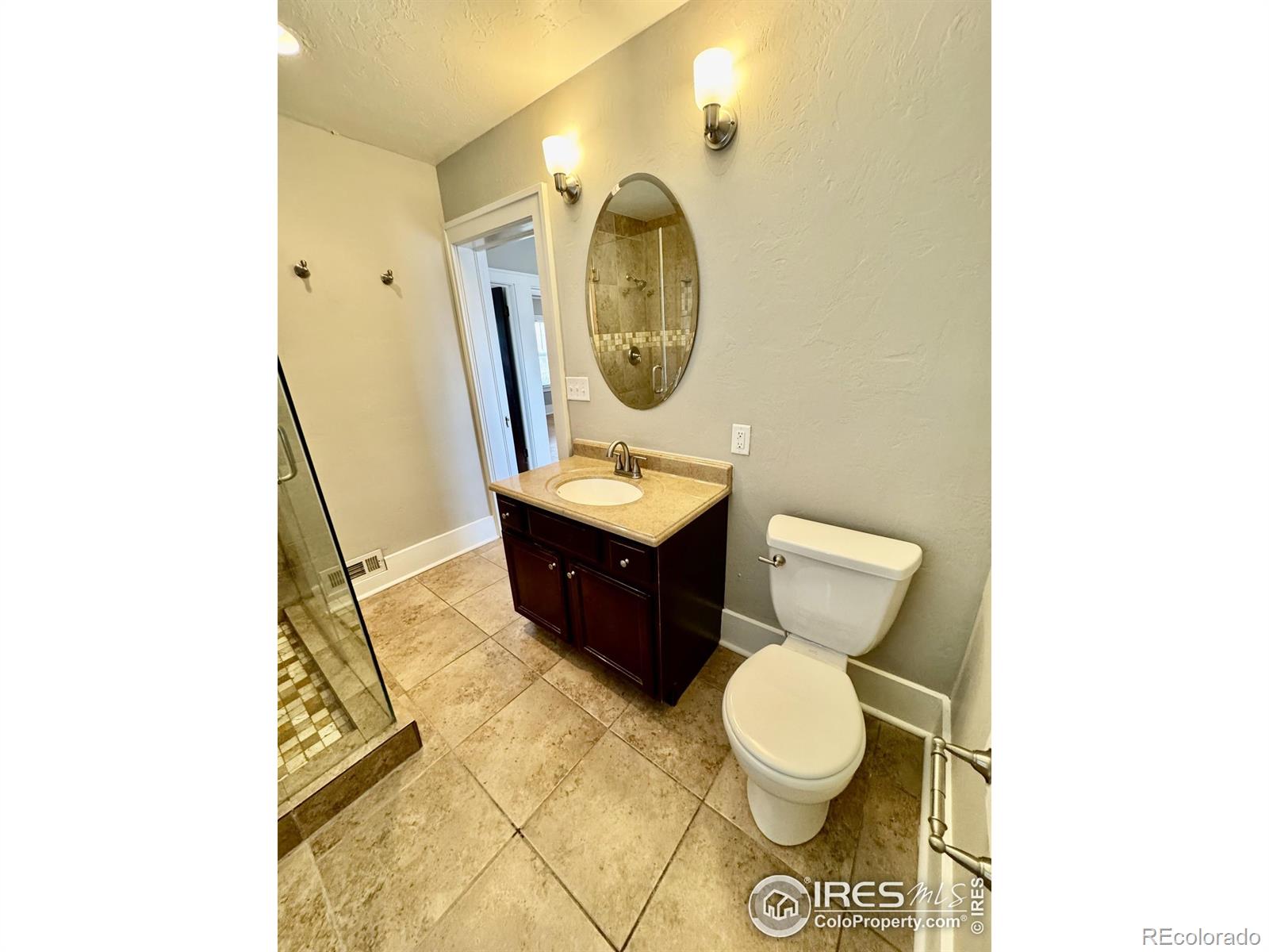 MLS Image #10 for 914  15th street,greeley, Colorado