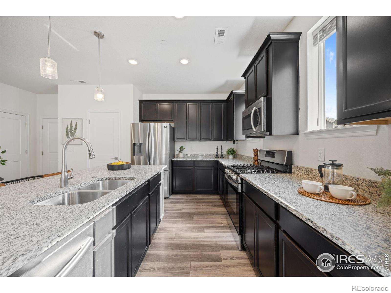 MLS Image #13 for 1133  bon homme richard drive,fort collins, Colorado