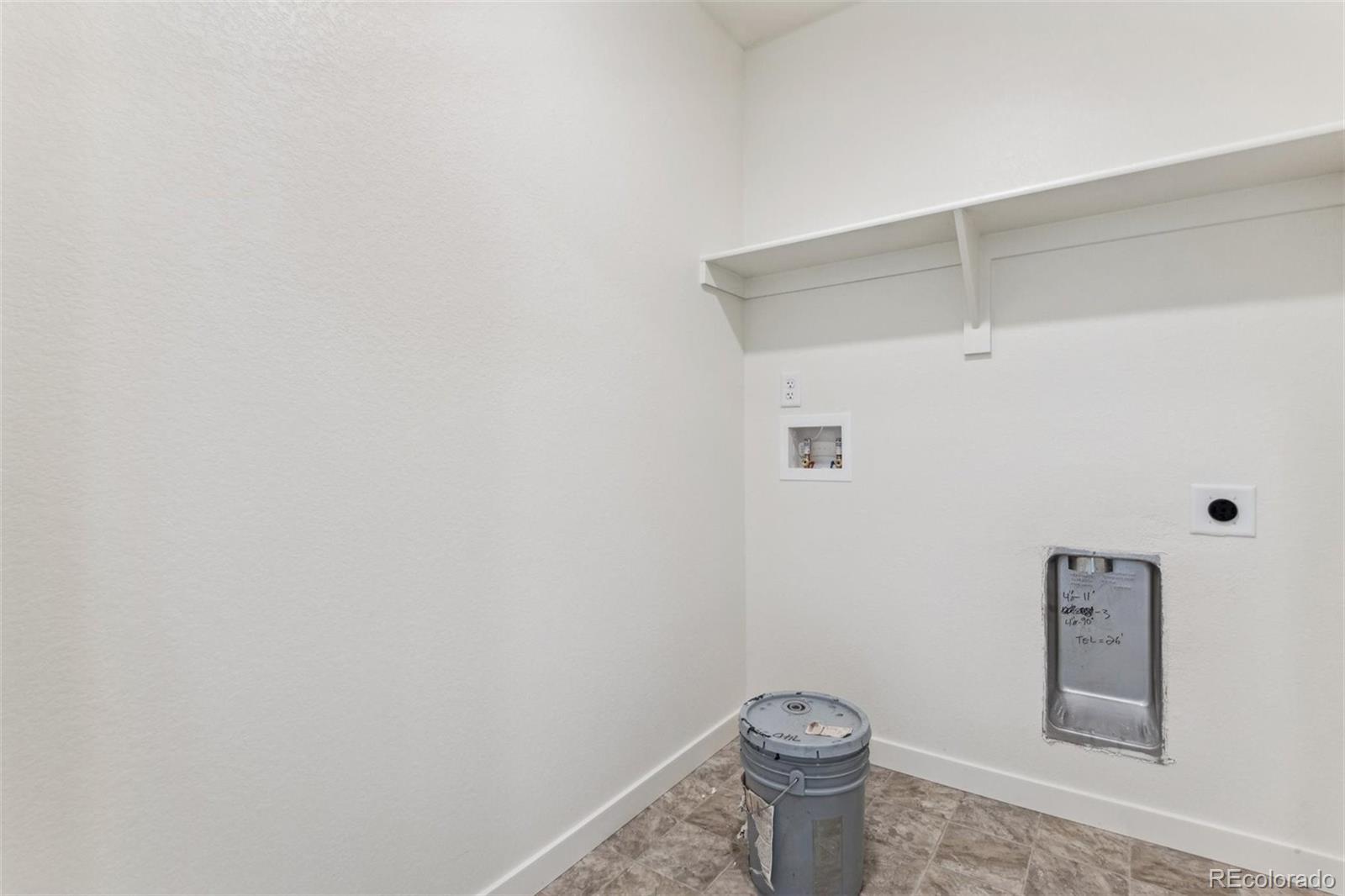 MLS Image #11 for 28610 e 8th place,watkins, Colorado