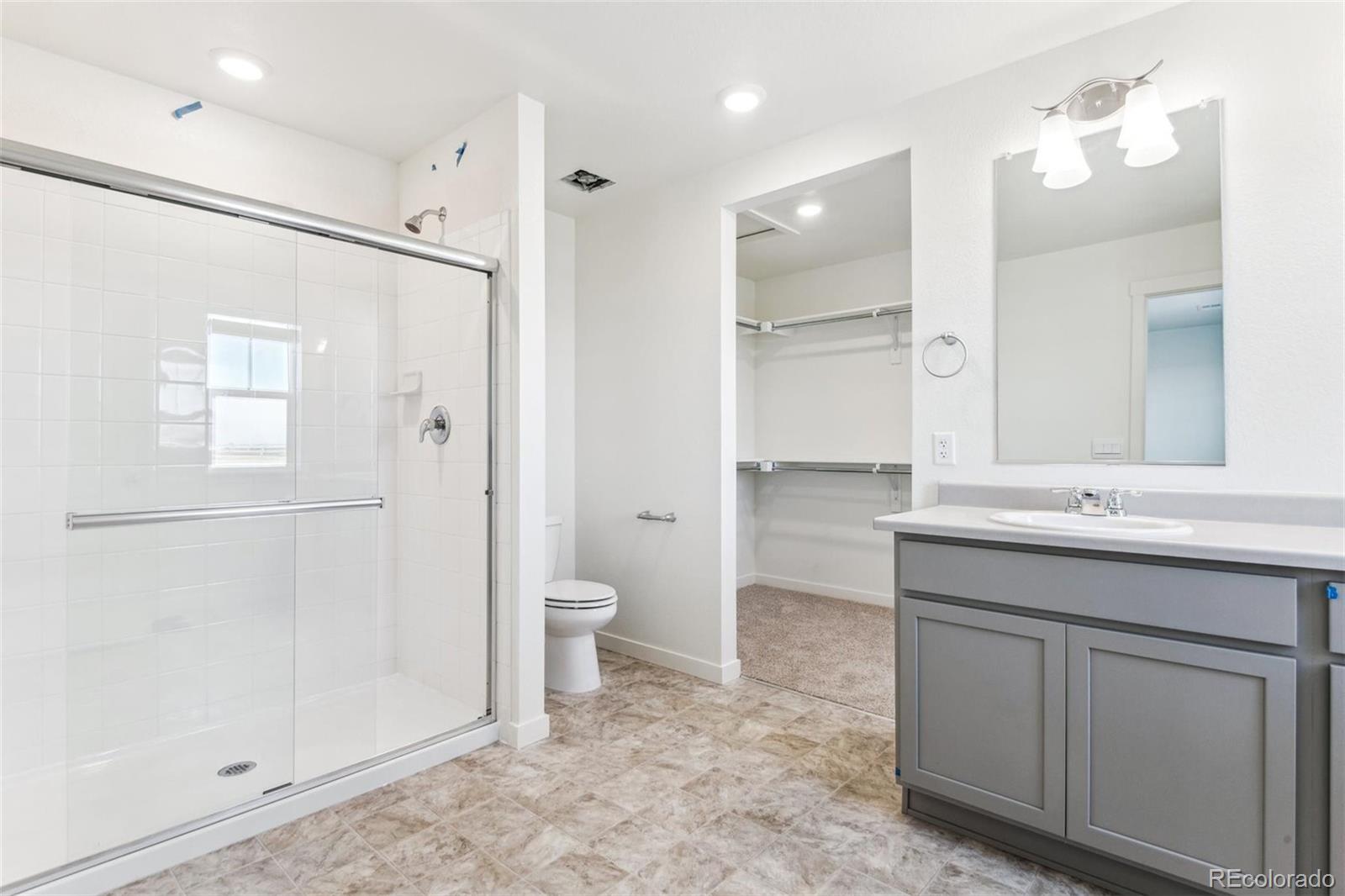 MLS Image #15 for 28610 e 8th place,watkins, Colorado