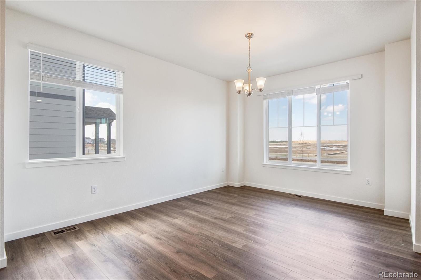 MLS Image #5 for 28610 e 8th place,watkins, Colorado