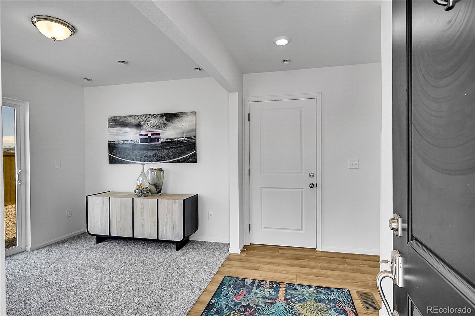 MLS Image #2 for 5147 n waco street,denver, Colorado