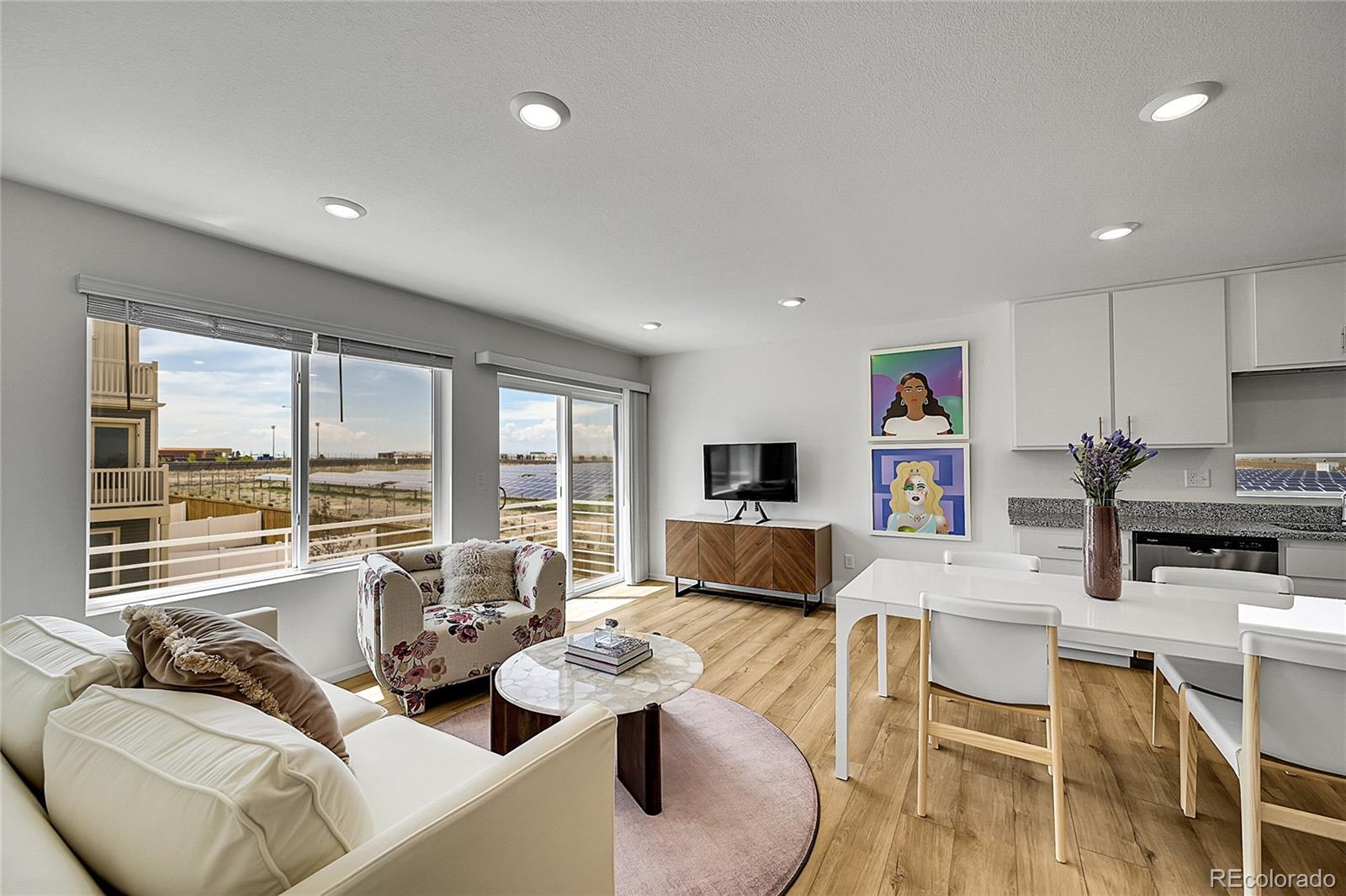 MLS Image #4 for 5147 n waco street,denver, Colorado