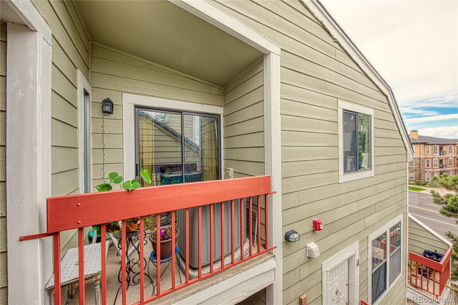MLS Image #14 for 919 s dawson way,aurora, Colorado