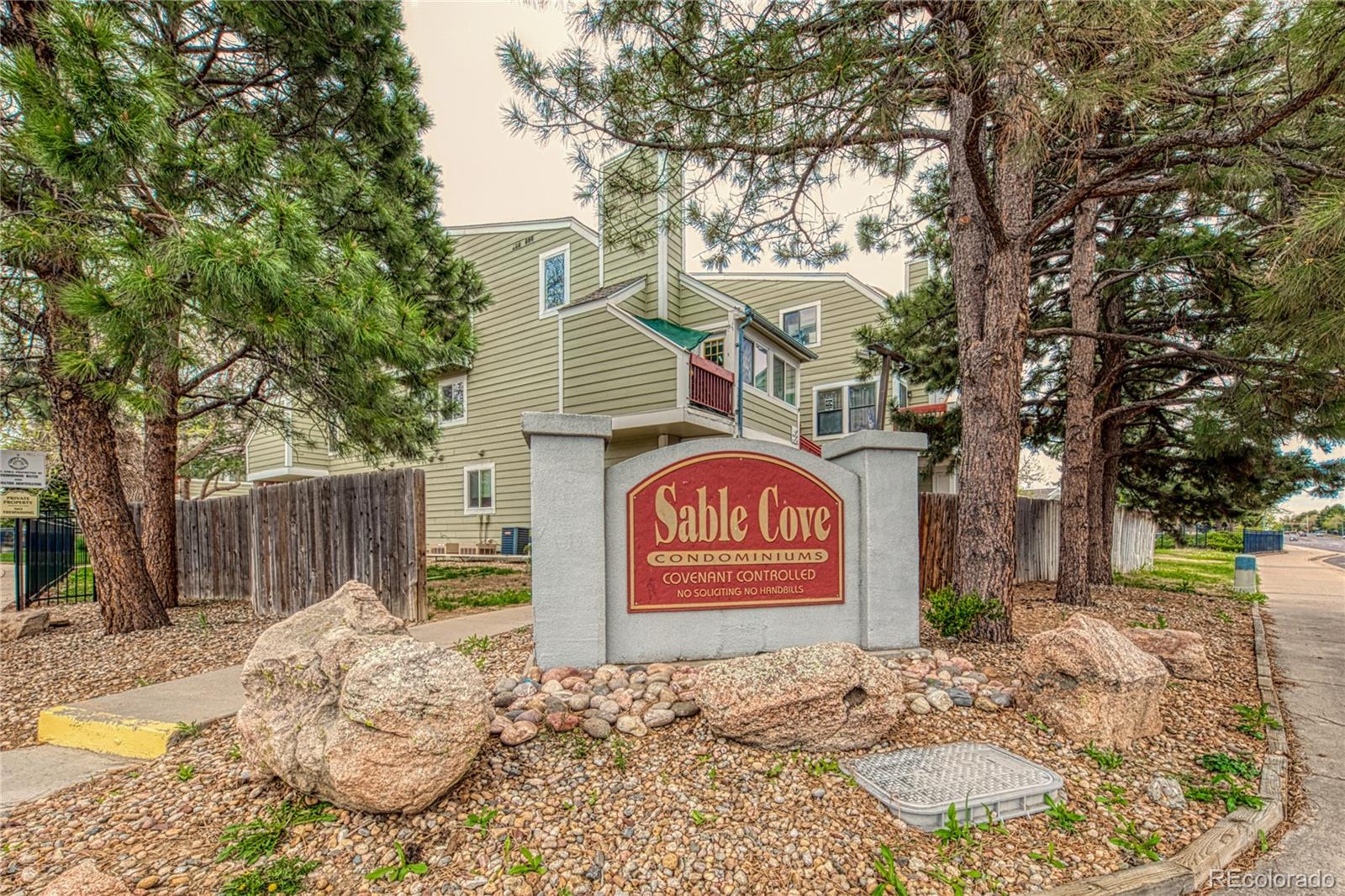 MLS Image #17 for 919 s dawson way,aurora, Colorado