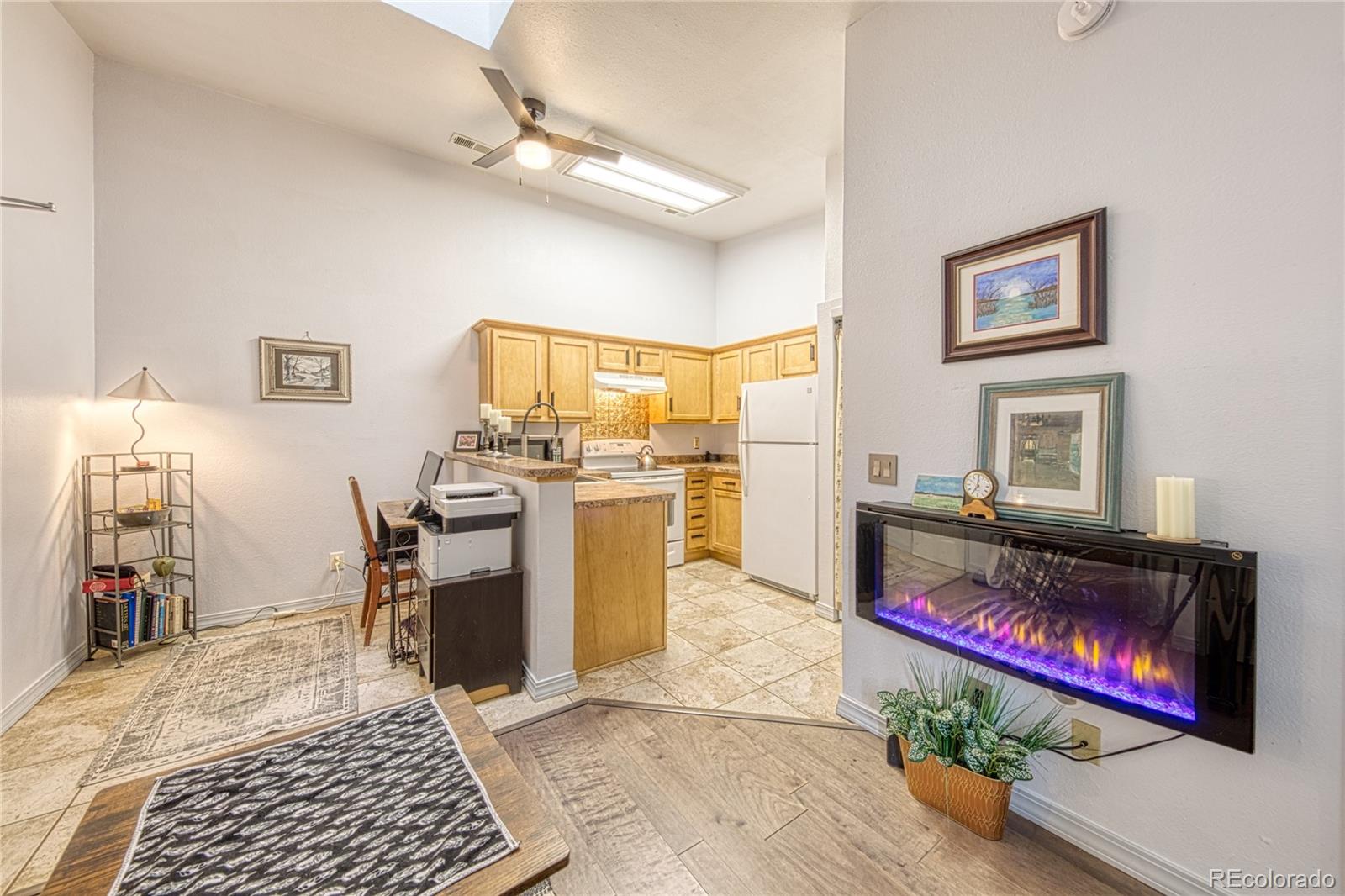 MLS Image #4 for 919 s dawson way,aurora, Colorado
