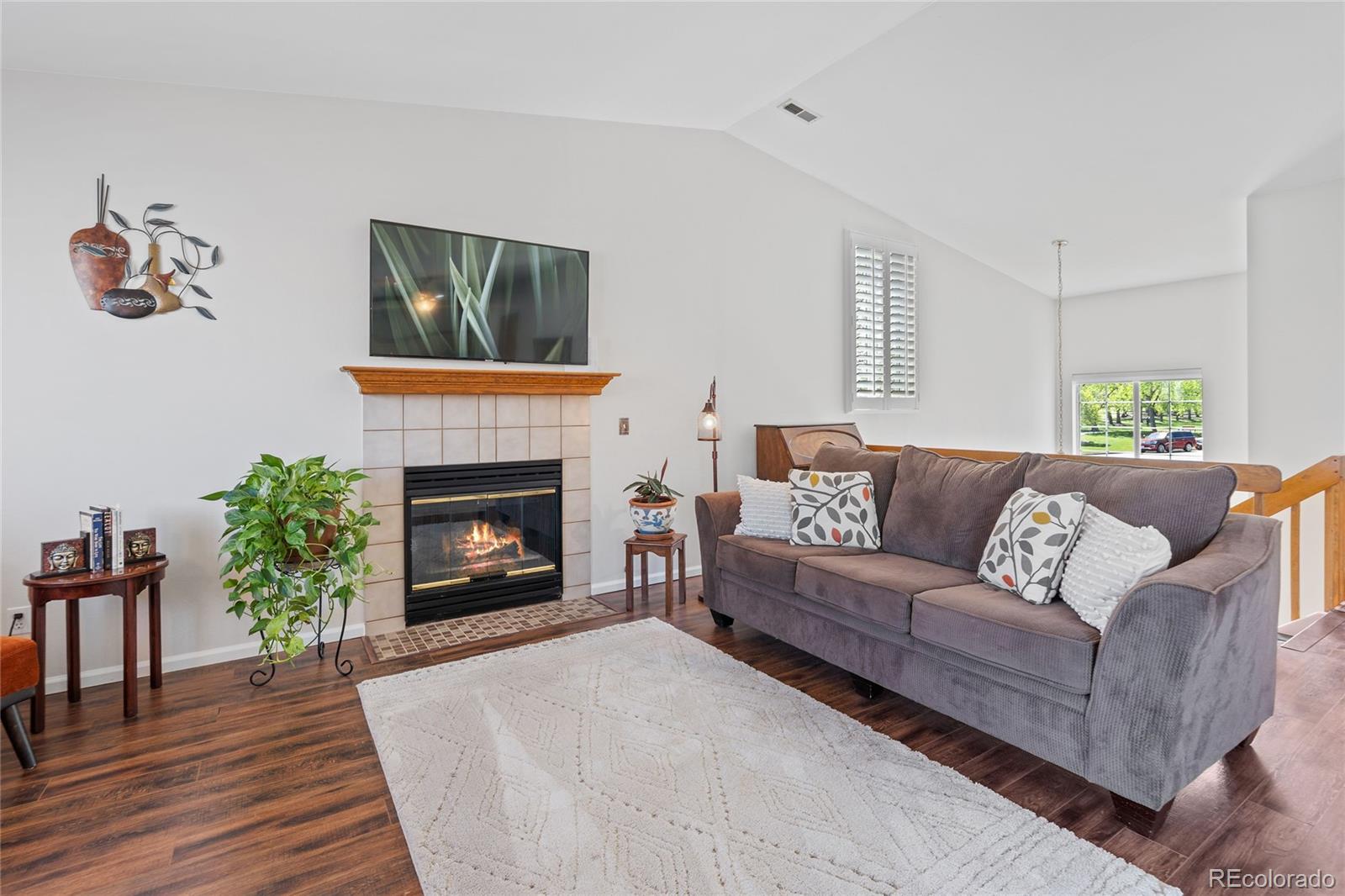 MLS Image #4 for 8408  everett way,arvada, Colorado