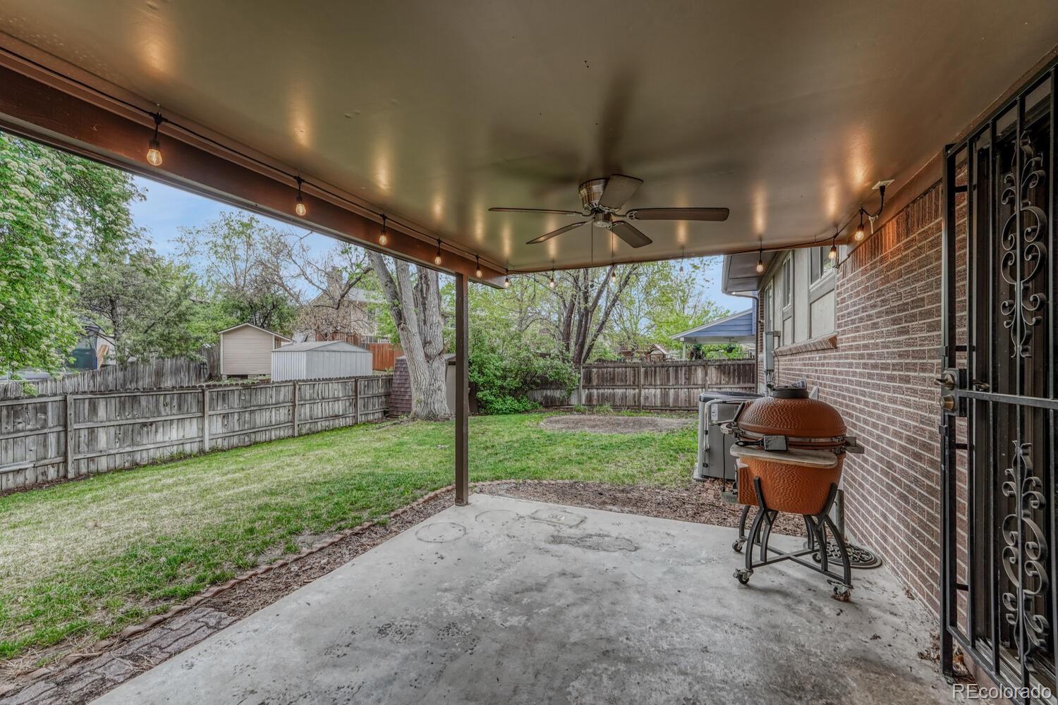 MLS Image #2 for 17390 e greenwood circle,aurora, Colorado