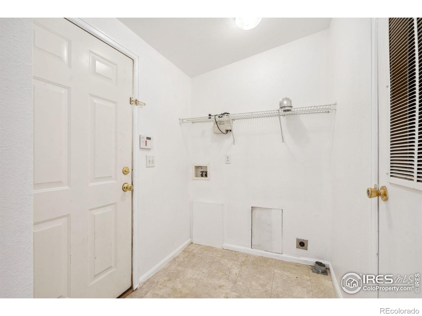 MLS Image #15 for 50442  county road 37 ,nunn, Colorado