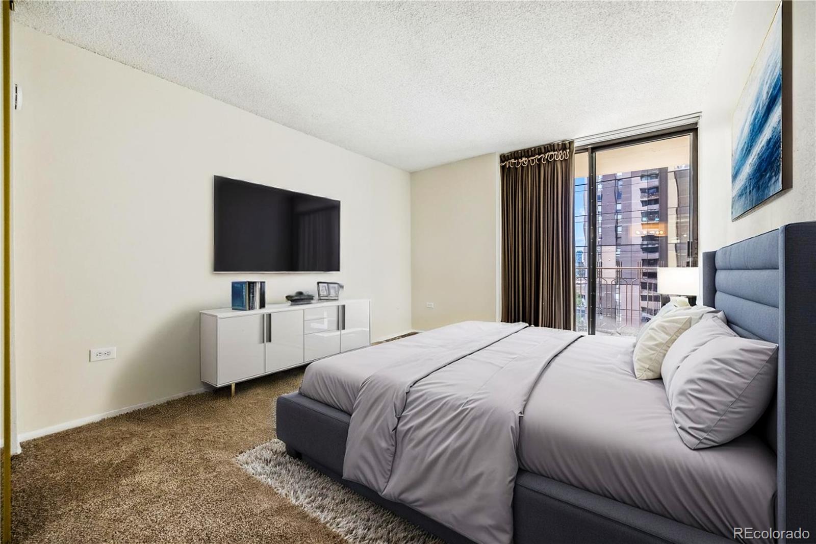MLS Image #13 for 1020  15th street,denver, Colorado