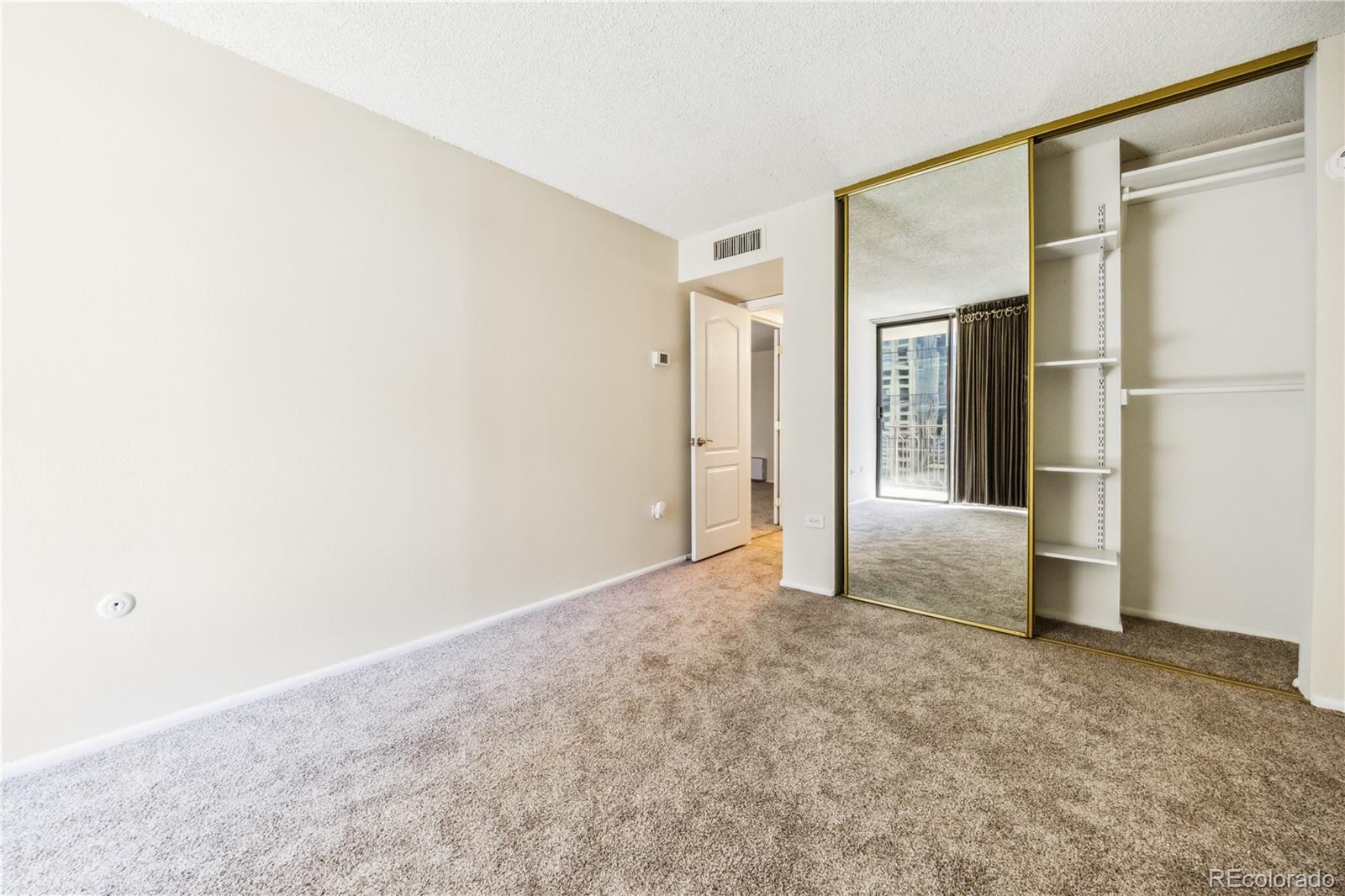 MLS Image #14 for 1020  15th street,denver, Colorado