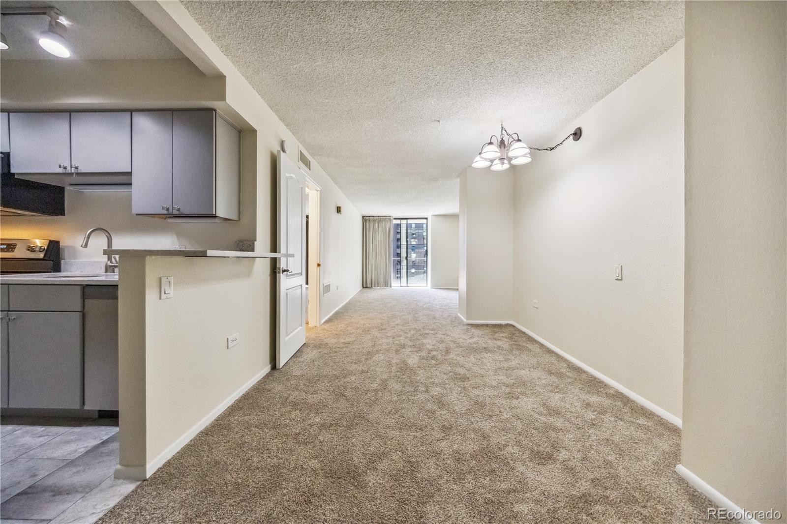 MLS Image #4 for 1020  15th street,denver, Colorado