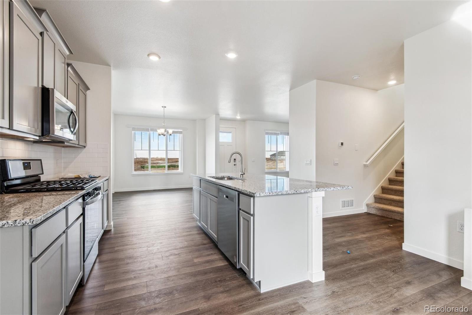 MLS Image #9 for 28621 e 8th street,watkins, Colorado