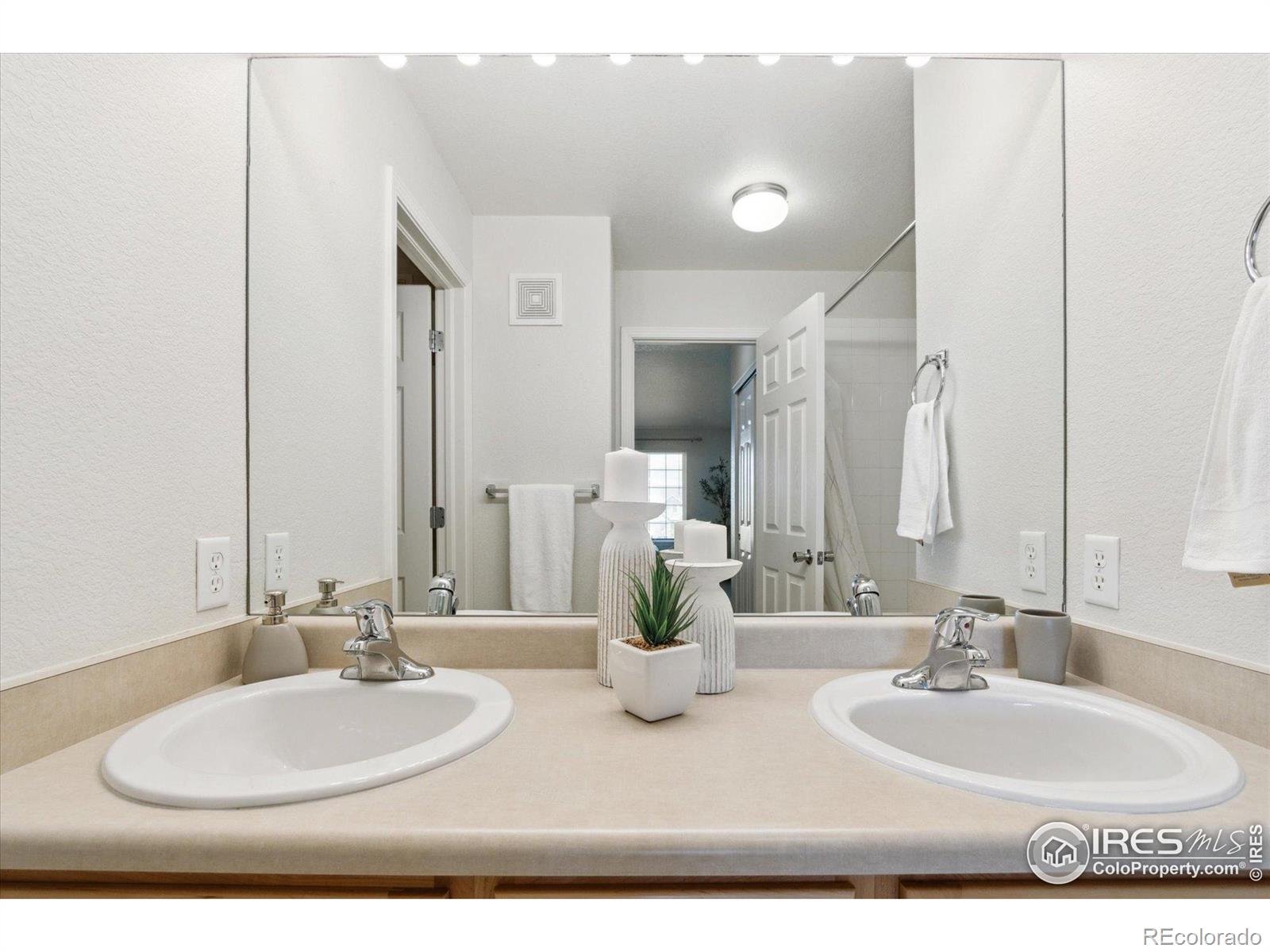 MLS Image #14 for 12711  colorado boulevard,thornton, Colorado