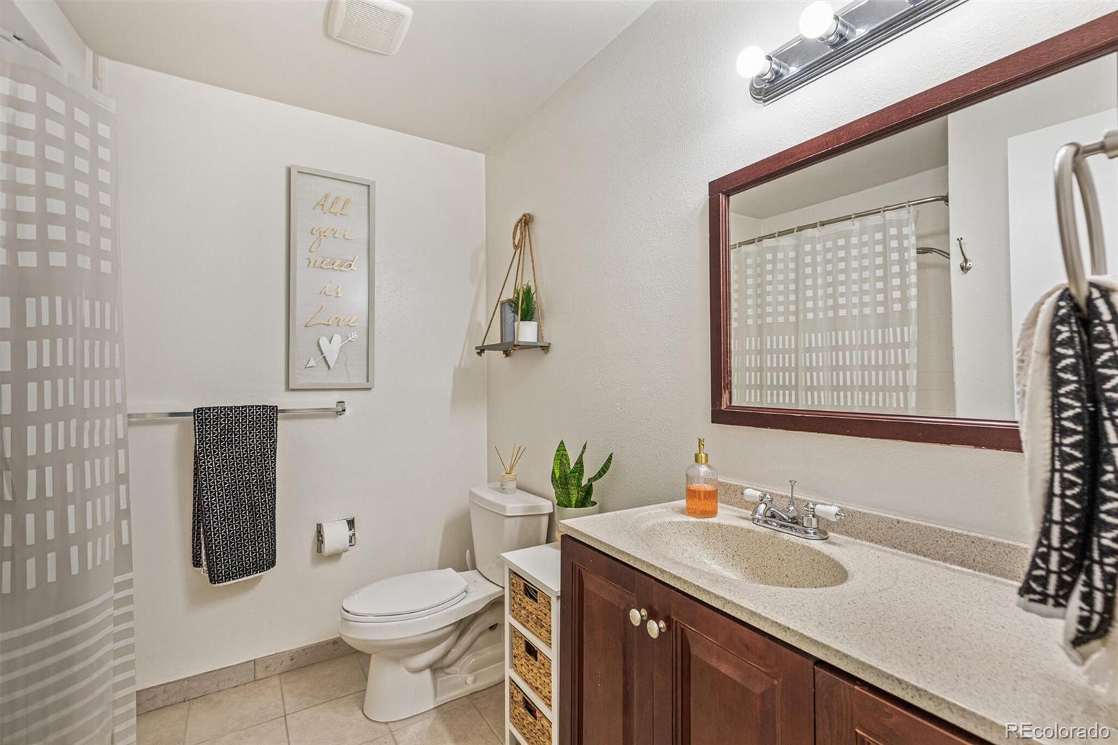 MLS Image #15 for 5300 e cherry creek south drive,denver, Colorado