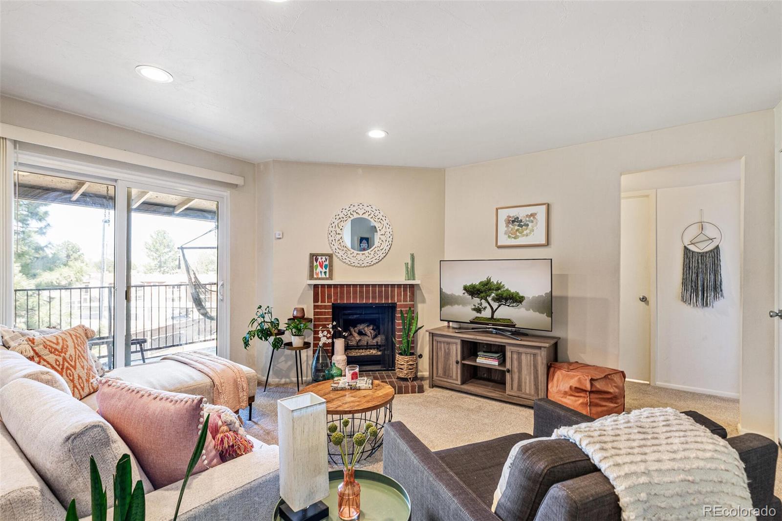 MLS Image #5 for 5300 e cherry creek south drive,denver, Colorado