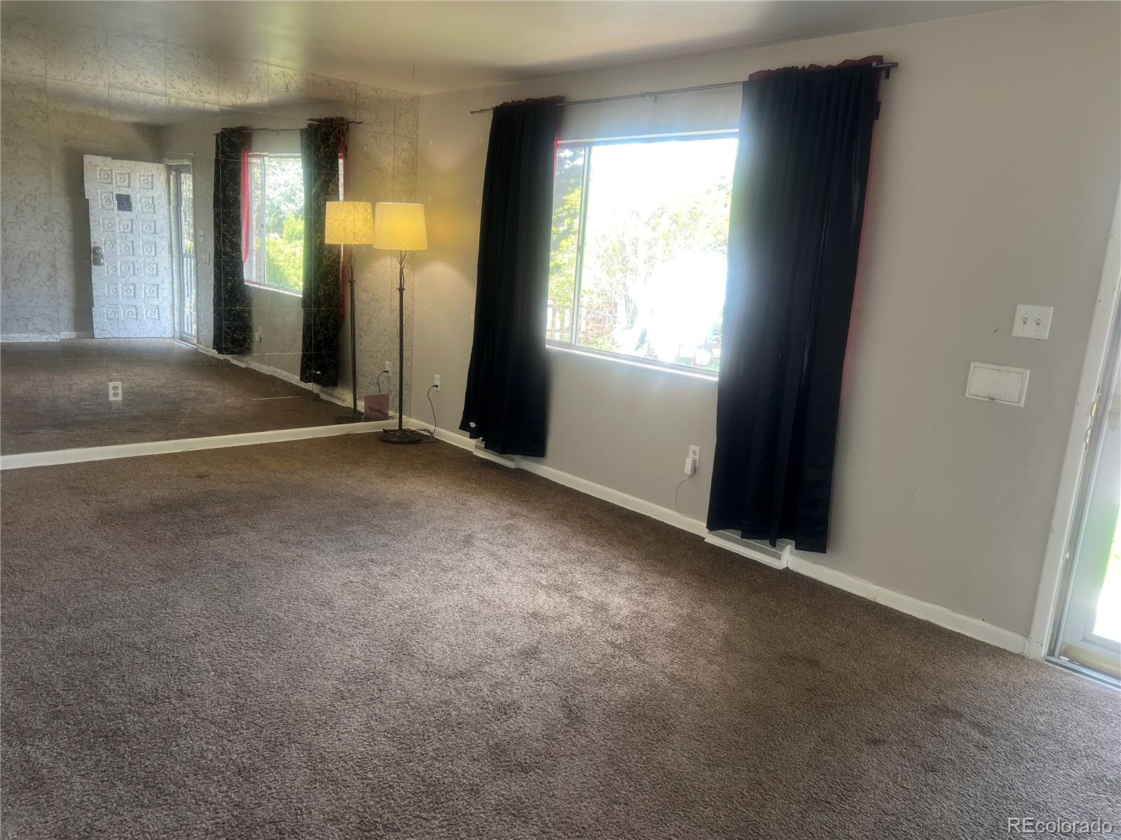MLS Image #3 for 598  toledo street,aurora, Colorado