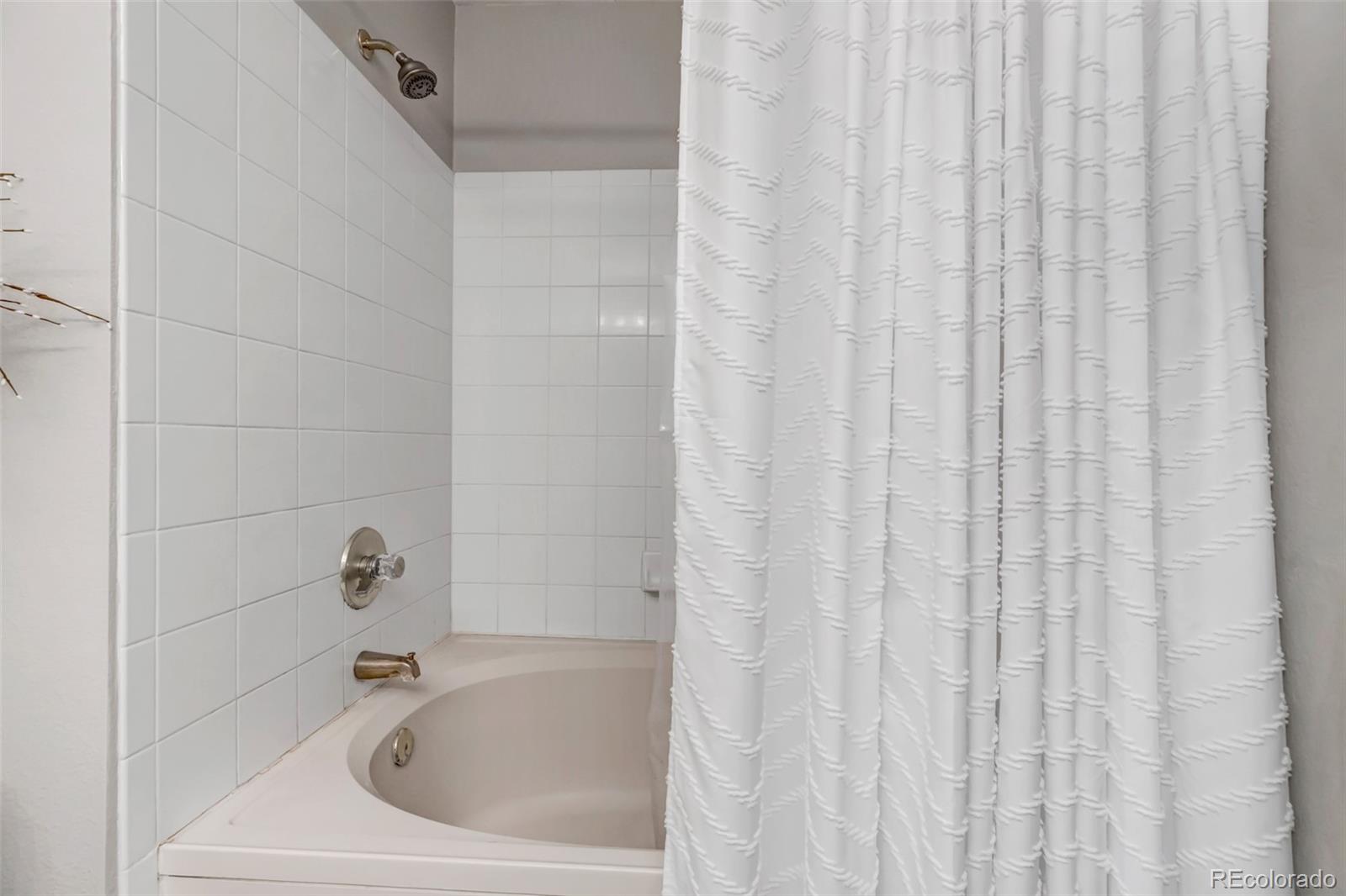 MLS Image #23 for 6001  castlegate drive,castle rock, Colorado