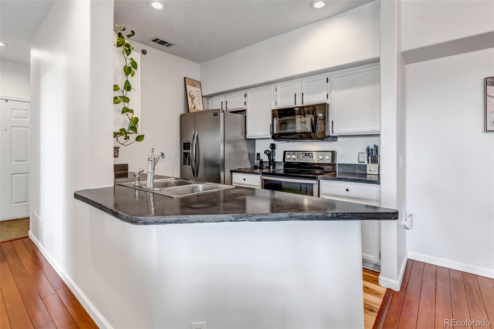 MLS Image #4 for 6001  castlegate drive,castle rock, Colorado