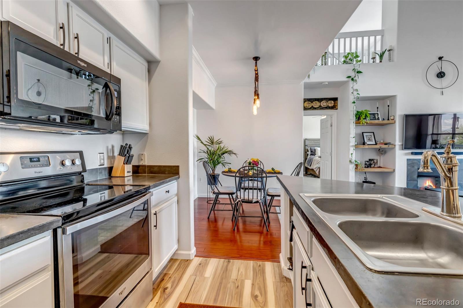 MLS Image #5 for 6001  castlegate drive,castle rock, Colorado