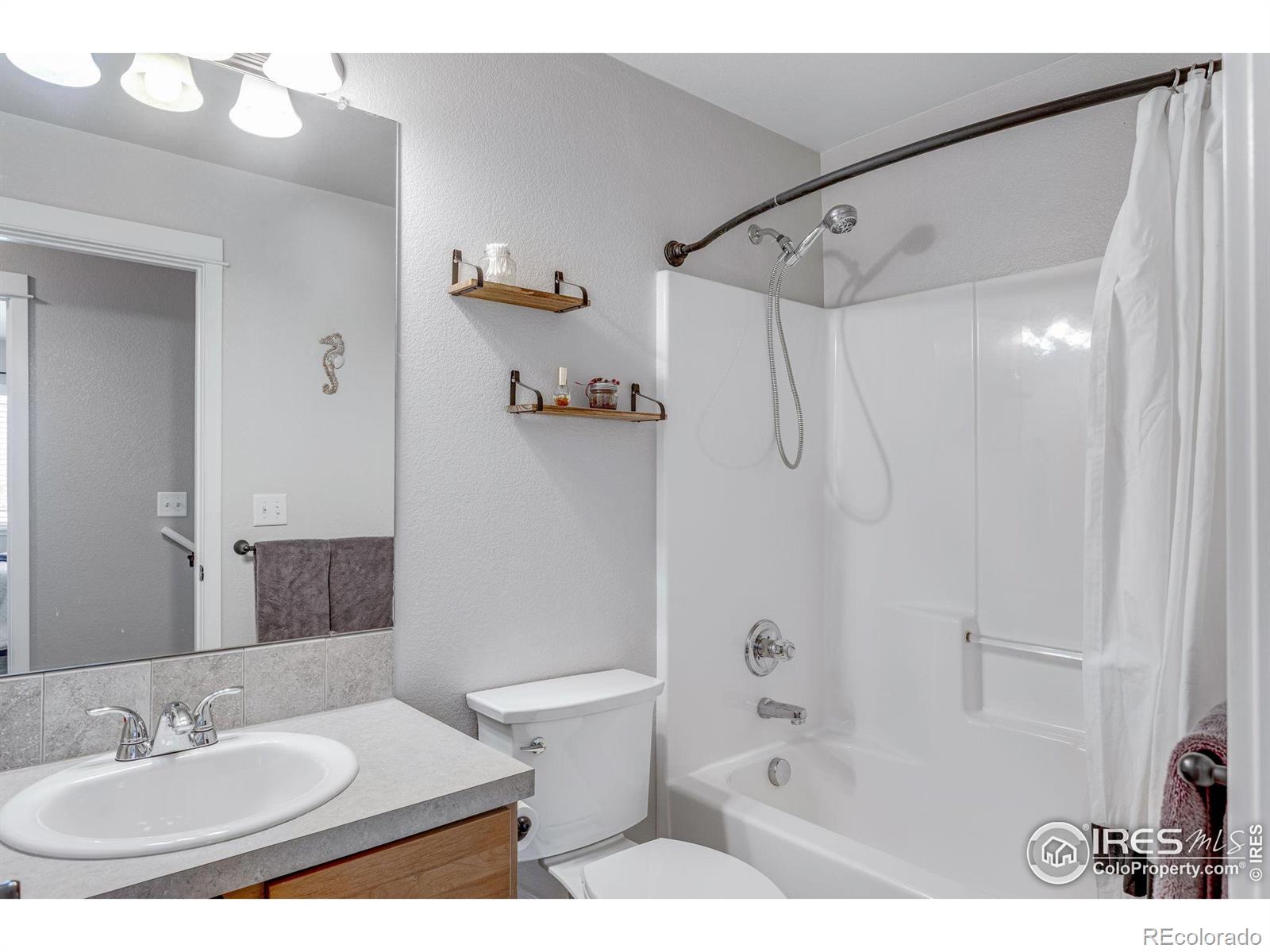 MLS Image #32 for 680  saratoga way,windsor, Colorado