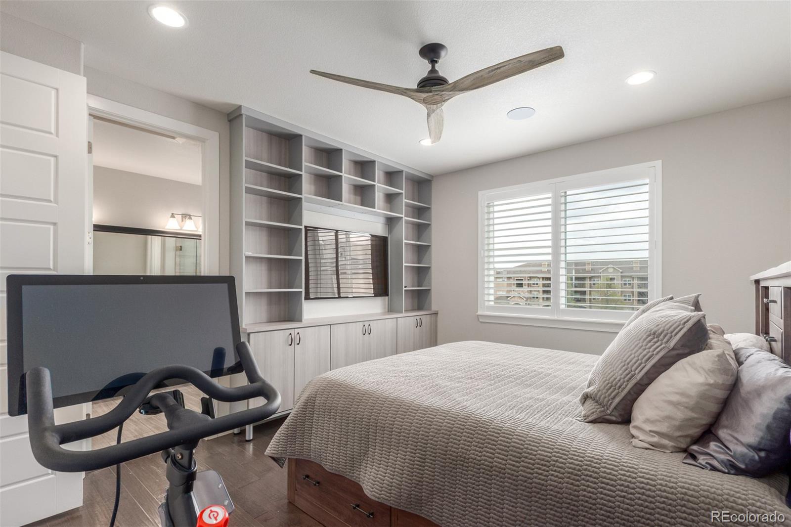 MLS Image #12 for 15843 e broncos place,englewood, Colorado