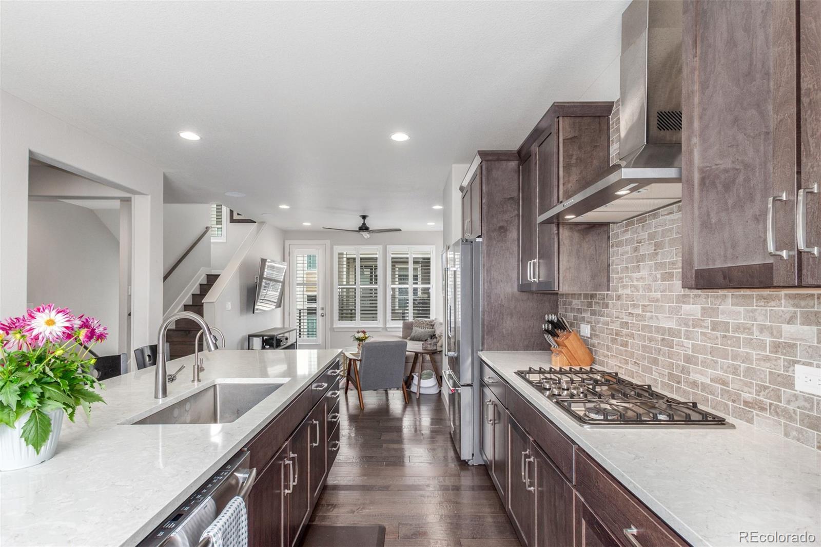 MLS Image #2 for 15843 e broncos place,englewood, Colorado