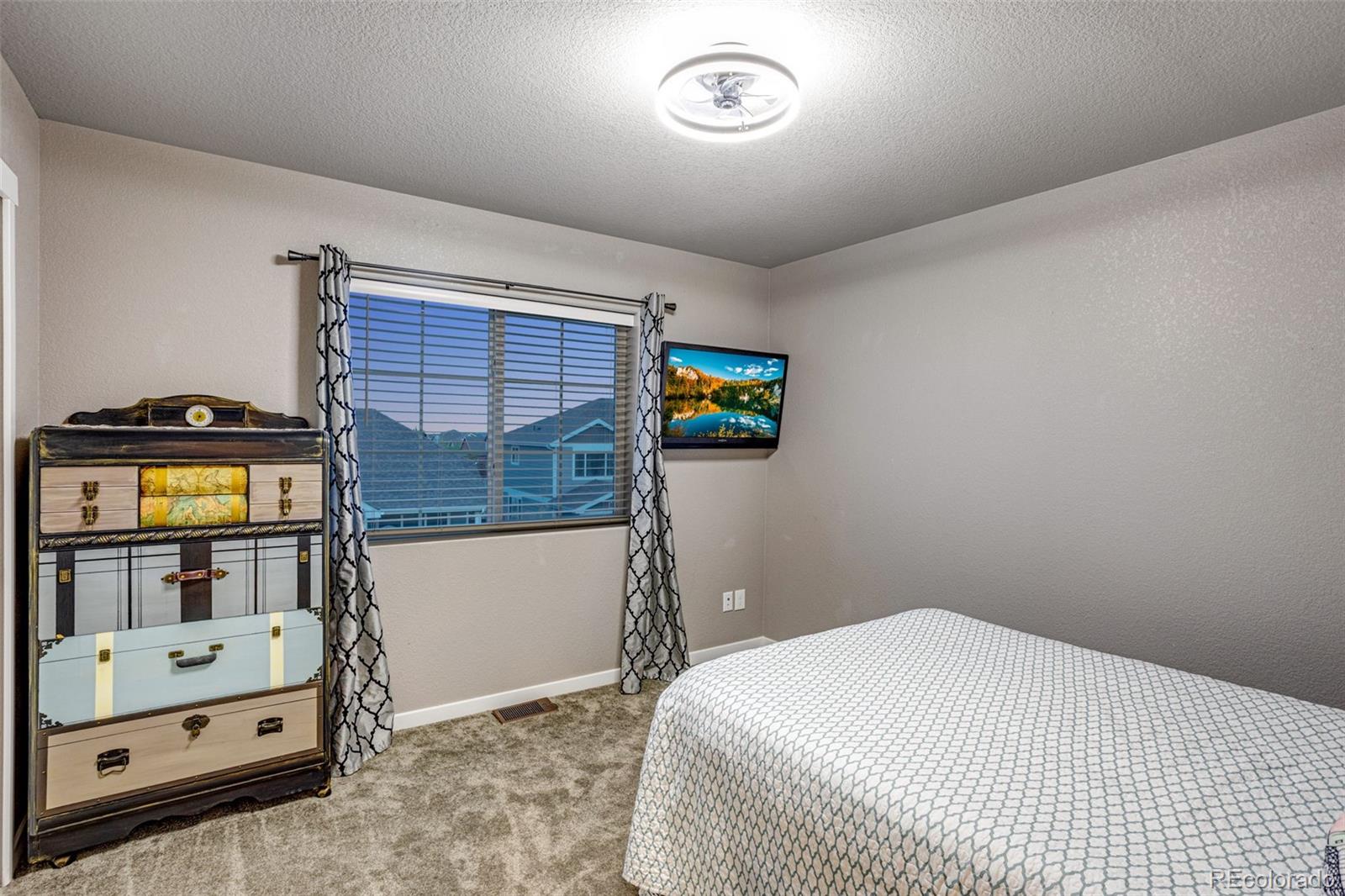MLS Image #23 for 2079  covered bridge parkway,windsor, Colorado