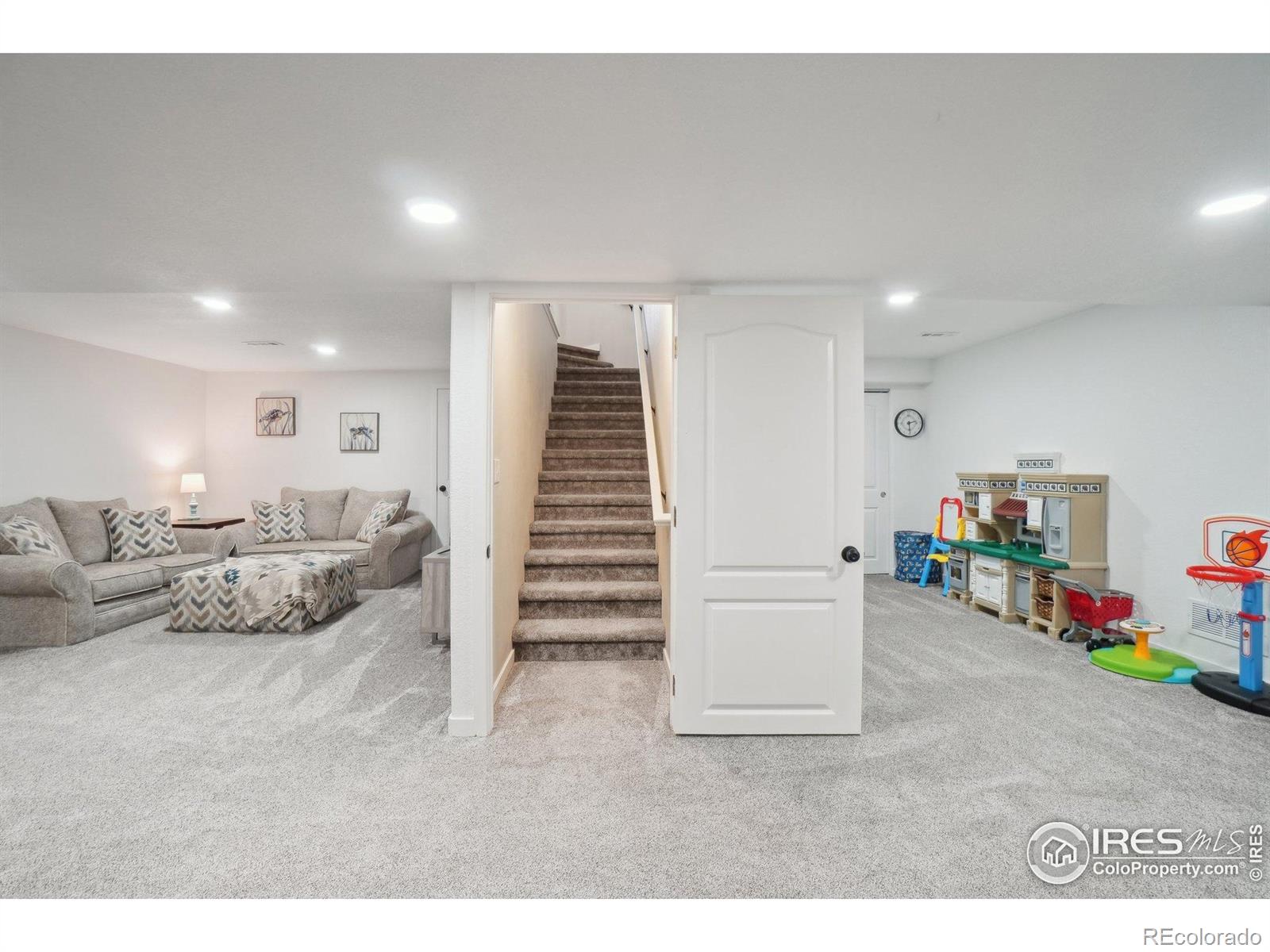 MLS Image #31 for 317  boulder lane,johnstown, Colorado