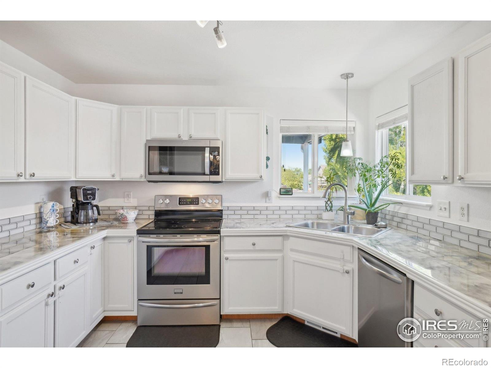 MLS Image #8 for 317  boulder lane,johnstown, Colorado