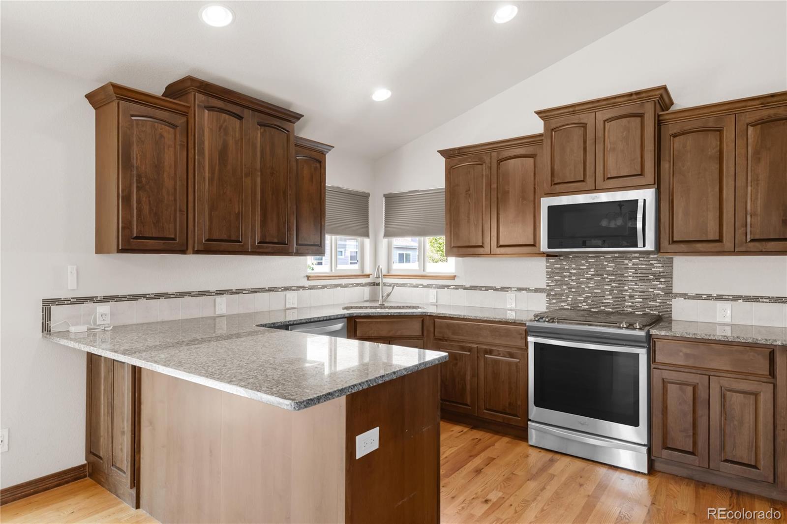 MLS Image #10 for 1507  alpine avenue,berthoud, Colorado