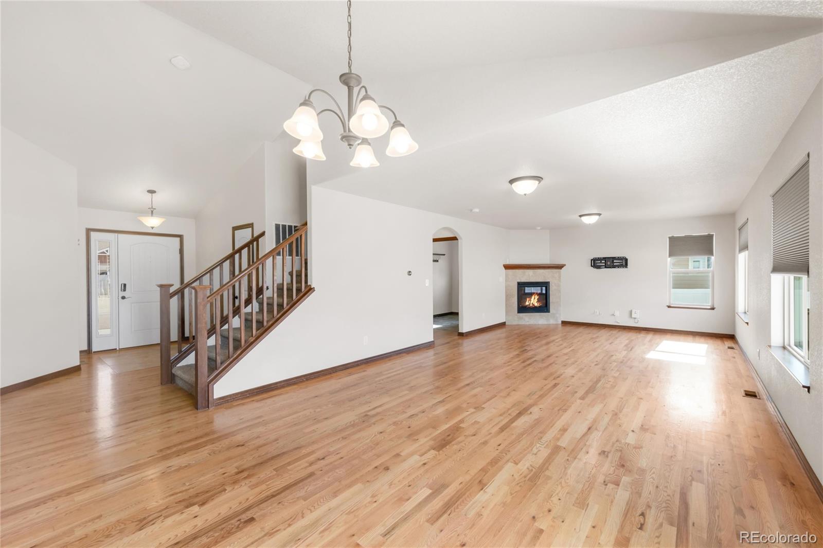 MLS Image #5 for 1507  alpine avenue,berthoud, Colorado