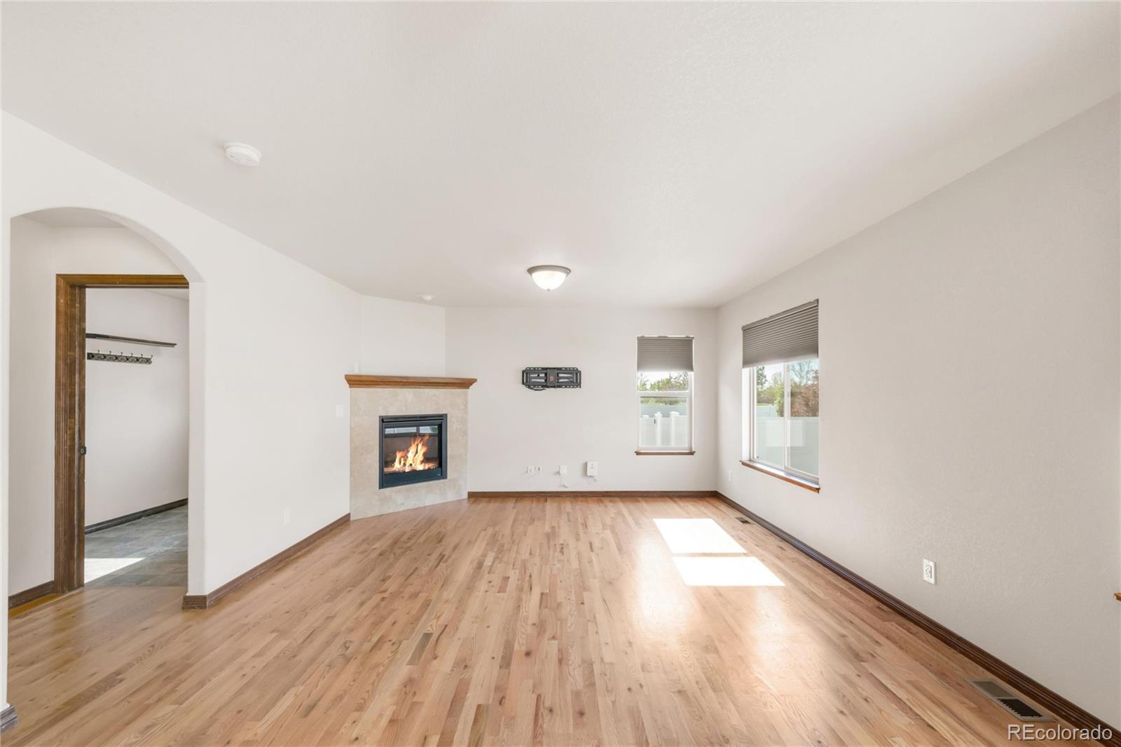 MLS Image #6 for 1507  alpine avenue,berthoud, Colorado