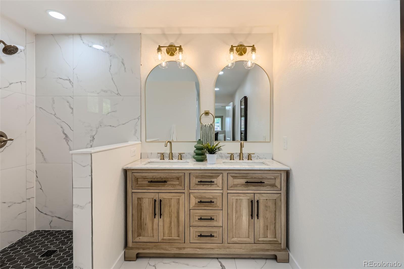 MLS Image #12 for 130 s eaton street,lakewood, Colorado