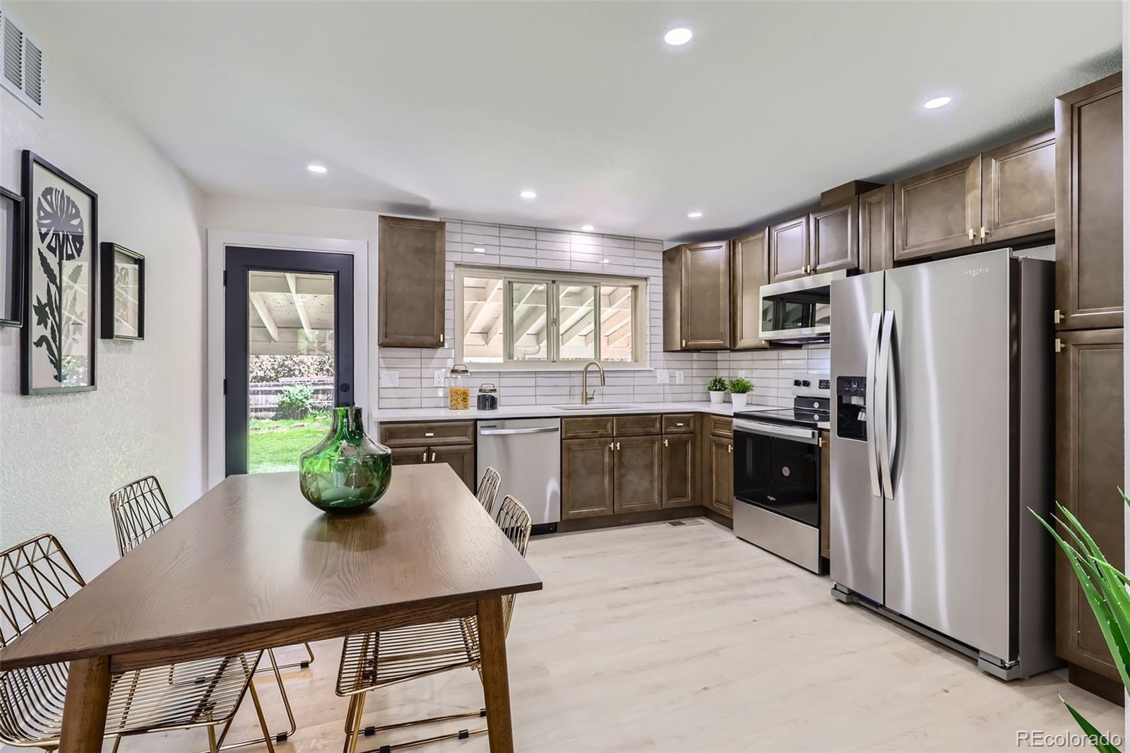 MLS Image #8 for 130 s eaton street,lakewood, Colorado